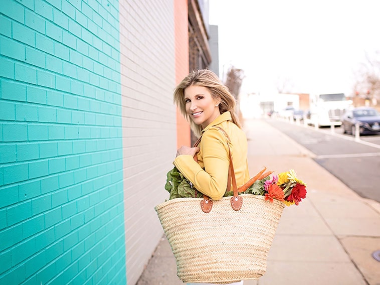 Elise Museles | Your relationship with Food: How to Change the Story