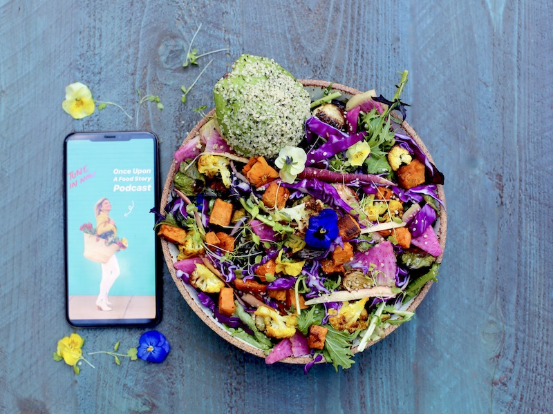 7 Ways to Use Your Phone with Joy and Intention